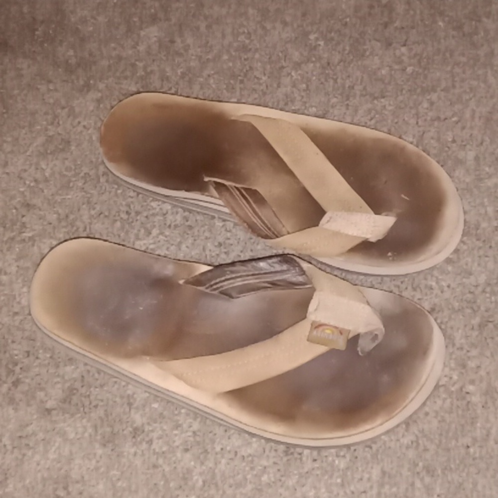Rainbow flip flops sandals slip on size 7.5-8.5